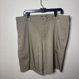 NIKE Dri-Fit Golf Cargo Short Men's Khaki Tan Flex Pockets Chino Size 38